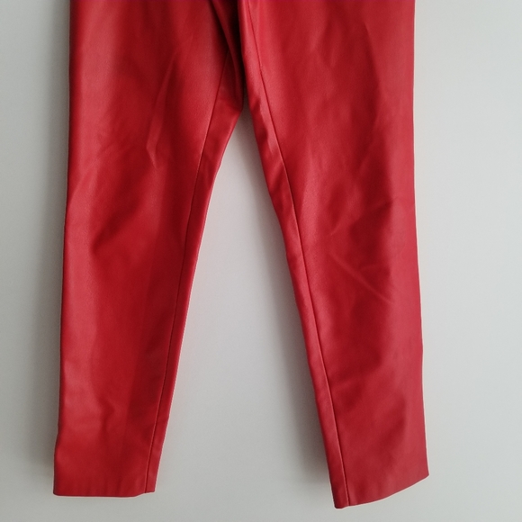 Faux leather looking red high rise pants - Picture 3 of 8